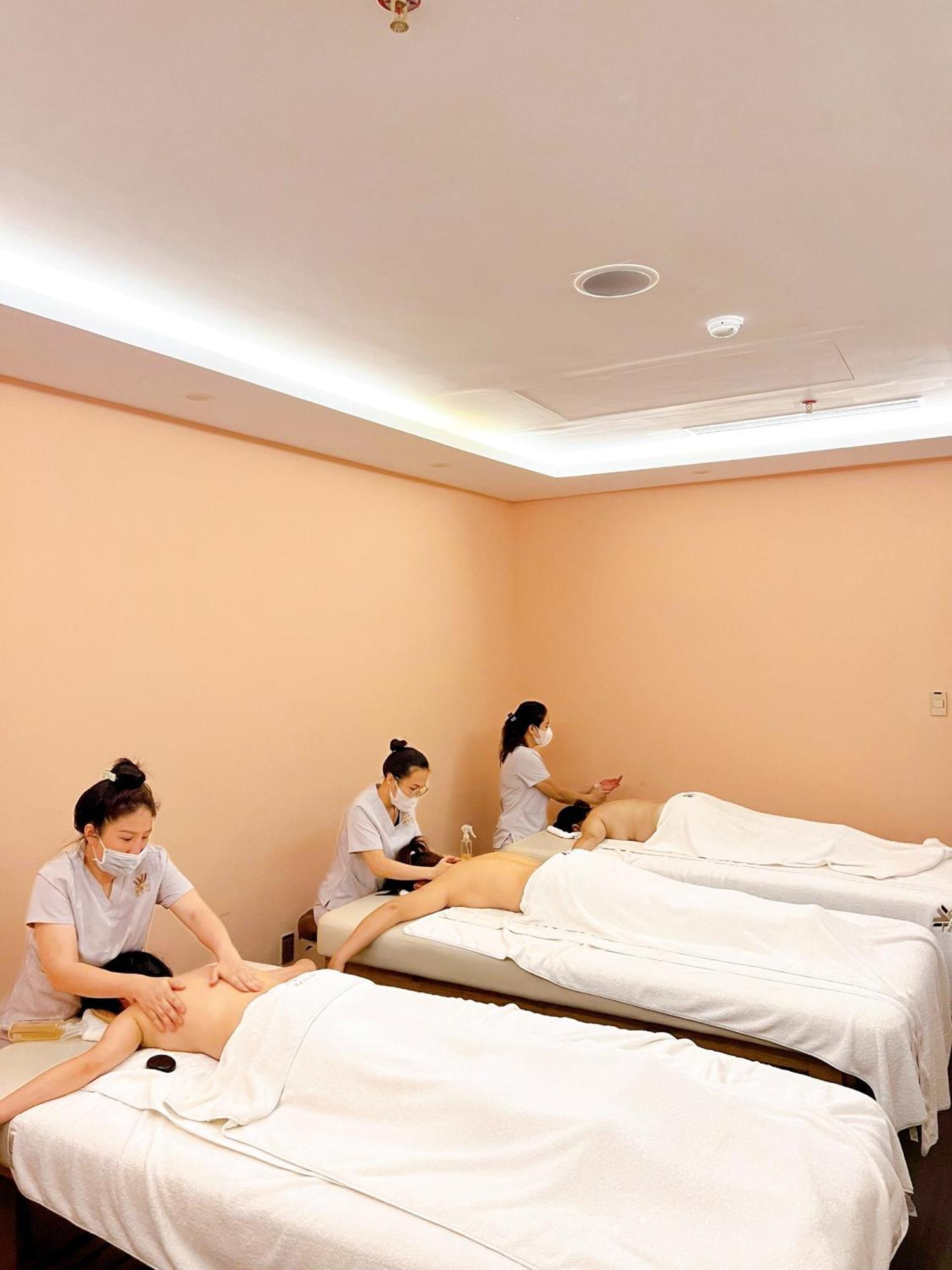 Wah Fu Hotel Ho Chi Minh City Exterior photo